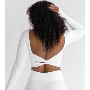 Astoria LIVE LUXE Crossed Sleeve Crop - White